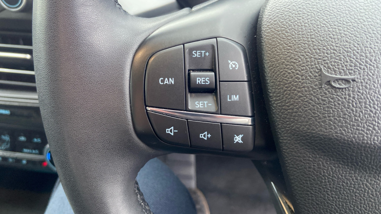 Ford Focus 1.0 EcoBoost Active Style 5dr Petrol Hatchback